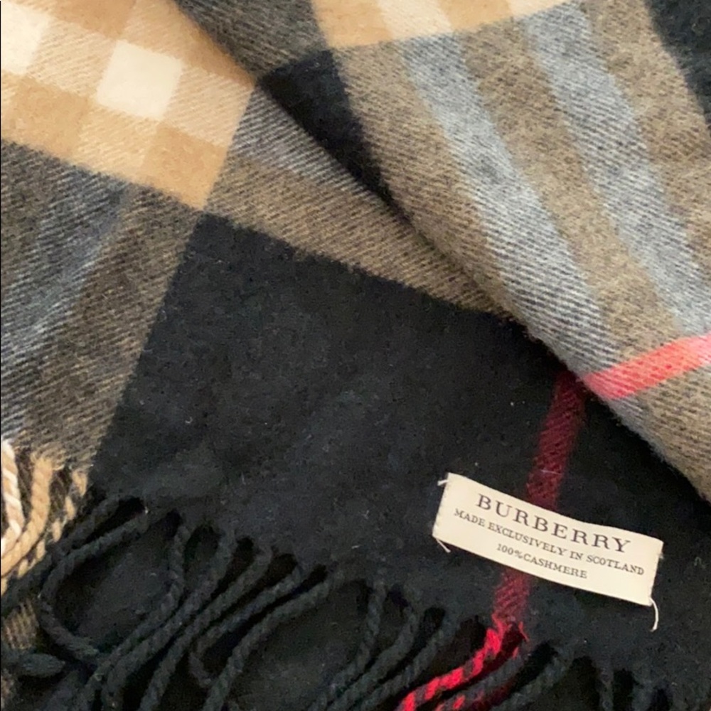 Burberry scarf